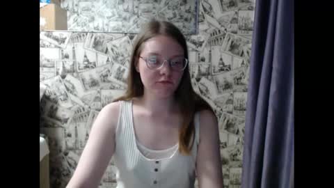 Lina online show from 26, 2, 2025