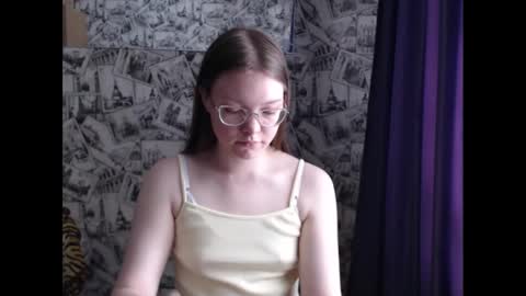Lina online show from 12, 3, 2025