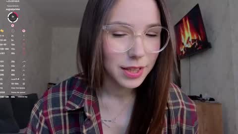 honey_peachy online show from 10, 5, 2026