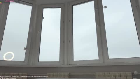 Snapshot of honey_sunshine chatting on 7, 11, 2025 Jenyanew vid how I squirt in forest in bio online show from 7, 11, 2025