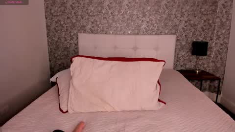 honey_sweet777 online show from 30, 4, 2026