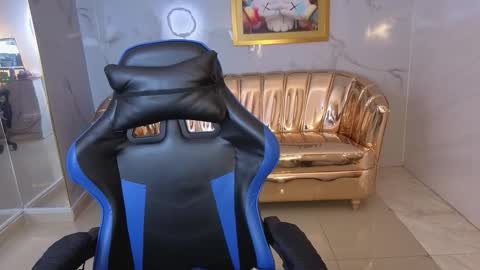 Snapshot of honey_torres_sub chatting on 3, 2, 2026 HONEY online show from 3, 2, 2026