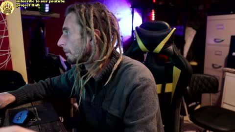 Honey and Bear online show from 8, 12, 2024