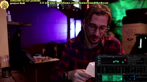 Honey and Bear online show from 5, 2, 2025