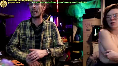 Honey and Bear online show from 9, 2, 2025