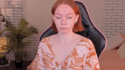 Snapshot of honeyautumn chatting on 22, 12, 2024 honeyautumn online show from 22, 12, 2024