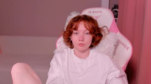 Snapshot of honeyautumn chatting on 18, 1, 2025 honeyautumn online show from 18, 1, 2025