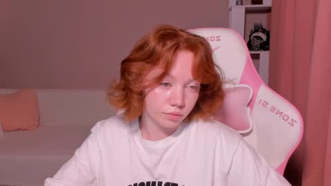 Snapshot of honeyautumn chatting on 25, 1, 2025 honeyautumn online show from 25, 1, 2025