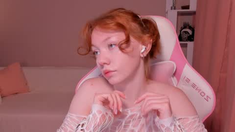 Snapshot of honeyautumn chatting on 31, 1, 2025 honeyautumn online show from 31, 1, 2025