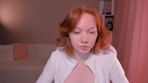 Snapshot of honeyautumn chatting on 10, 3, 2025 honeyautumn online show from 10, 3, 2025
