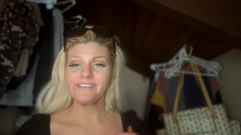 honeybuhnny online show from 22, 2, 2026