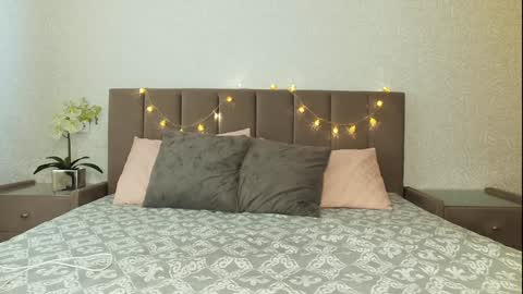 Caroline online show from 4, 12, 2024