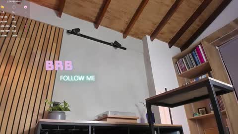 Snapshot of honeyhot69__ chatting on 7, 3, 2025 Sofia independent model online show from 7, 3, 2025