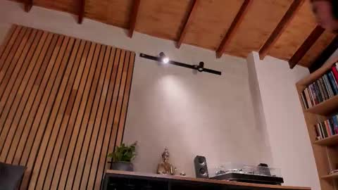 Sofia independent model online show from 8, 3, 2026