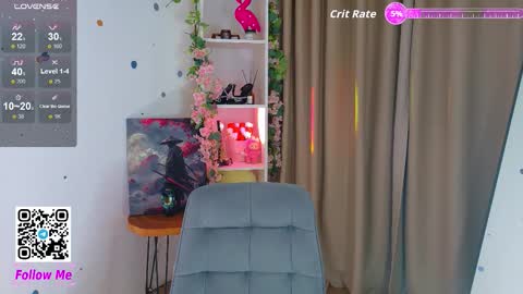 Snapshot of honeyjohansson_ chatting on 5, 10, 2025 Alina online show from 5, 10, 2025