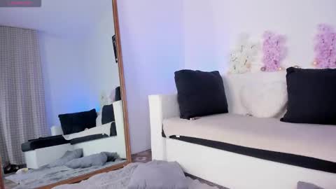 Honey online show from 22, 9, 2025