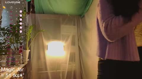 Snapshot of honeylem0n chatting on 22, 9, 2025 Molly  online show from 22, 9, 2025
