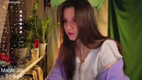 Snapshot of honeylem0n chatting on 2, 10, 2025 Molly  online show from 2, 10, 2025