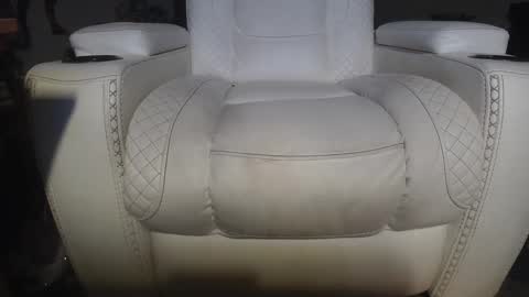 Heather Lovelace online show from 20, 1, 2025