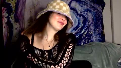 honeymagicxo online show from 3, 3, 2025