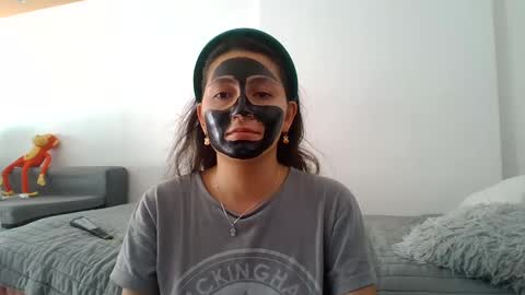 Snapshot of honeymoon1212 chatting on 7, 2, 2025 Mila K online show from 7, 2, 2025