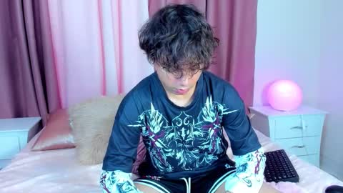 honeymoon_sariel online show from 2, 2, 2026