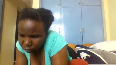 Honeymuny online show from 2, 11, 2025