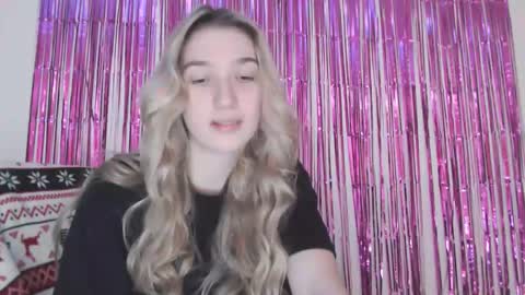 honeyveil online show from 8, 2, 2026