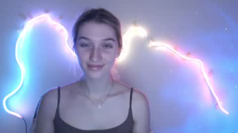 honeyveil online show from 13, 6, 2026