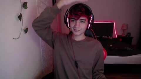 Esteban online show from 13, 9, 2025