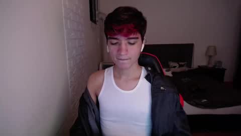 Esteban online show from 19, 9, 2025