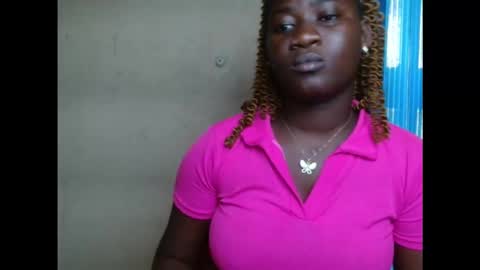 Snapshot of honeyxcunt chatting on 9, 9, 2025 honeyxcunt online show from 9, 9, 2025