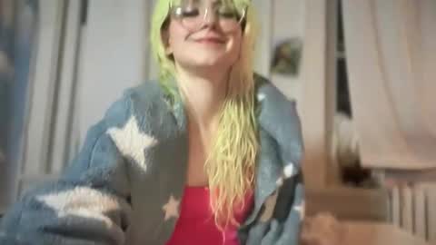 Emi Rose online show from 29, 11, 2025