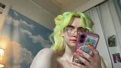 Emi Rose online show from 27, 3, 2026