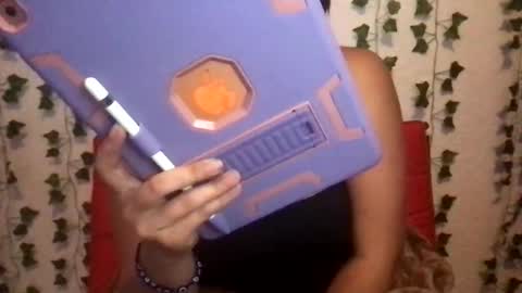 honeyyy89 online show from 24, 11, 2025