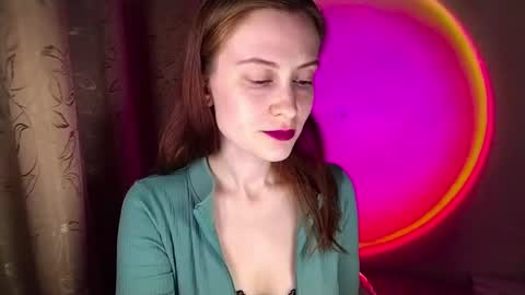Snapshot of honeyy_bun chatting on 7, 5, 2026 honeyy_bun online show from 7, 5, 2026