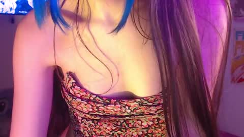 Snapshot of honeyypeaach chatting on 3, 12, 2024 online show from 3, 12, 2024