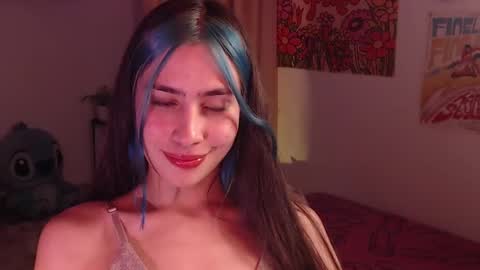 Snapshot of honeyypeaach chatting on 12, 12, 2024 online show from 12, 12, 2024