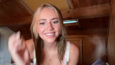 Honey online show from 2, 7, 2026
