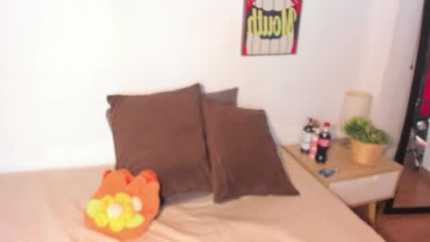 Snapshot of honeyyybrown chatting on 11, 10, 2025 HoneyBrown online show from 11, 10, 2025