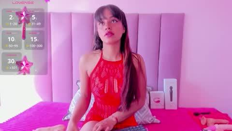 Snapshot of hoollyhendrix chatting on 25, 9, 2025 holly online show from 25, 9, 2025