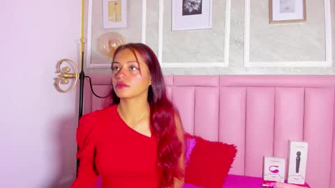 Snapshot of hoollyhendrix chatting on 15, 1, 2026 holly online show from 15, 1, 2026