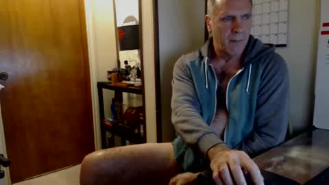 Snapshot of hoosierdadddy4u chatting on 6, 1, 2026 Jayson online show from 6, 1, 2026