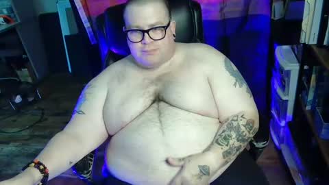 Snapshot of hoosierdaddyxl chatting on 9, 7, 2026 Sir online show from 9, 7, 2026