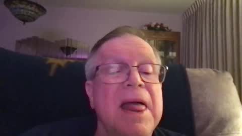 Snapshot of horndog69b chatting on 12, 1, 2026 horndog online show from 12, 1, 2026