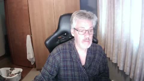 horndoggy online show from 30, 5, 2026