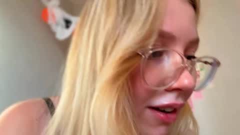 Audrey online show from 20, 10, 2025