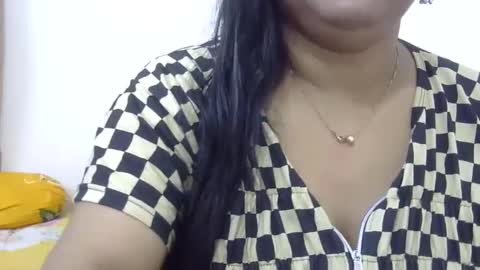 horneydesibabe online show from 11, 1, 2025