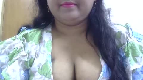 Snapshot of horneydesibabe chatting on 13, 9, 2025 horneydesibabe online show from 13, 9, 2025