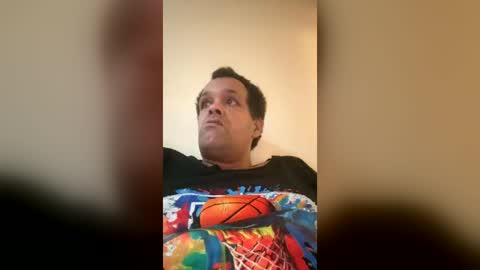 Snapshot of horneyman19860 chatting on 5, 8, 2026 horneyman19860 online show from 5, 8, 2026
